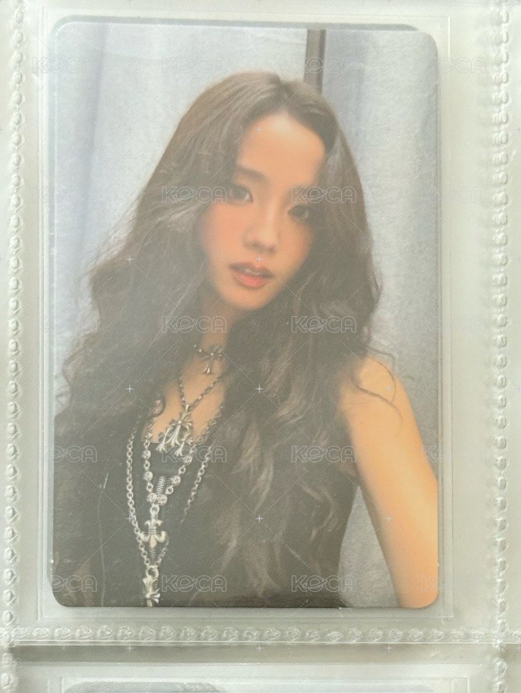 JISOO AMORTAGE 隨機卡