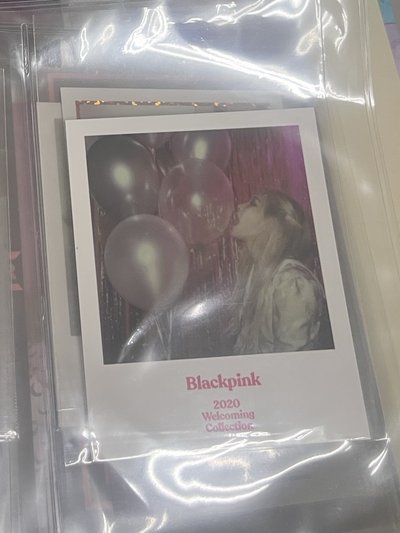 Blackpink Rosè 2020年曆 拍立得 專輯卡 紅版 多帶一