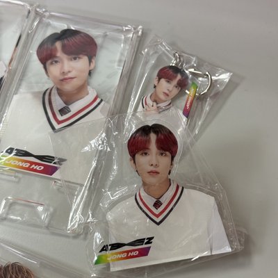 ATEEZ FEVER PART.1 日本專輯預購特典 手機支架 鑰匙圈 文件夾 胸章