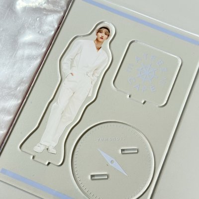 ATEEZ CAFE JAPAN OFFICAL GOODS 星化 立牌