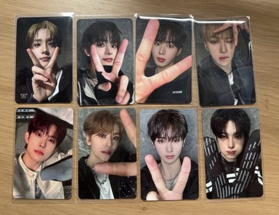 SR星河V字中間的臉