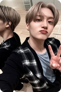 迷一 mnet 對鏡自拍 幸運卡 