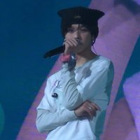 ling（請看個人簡介）