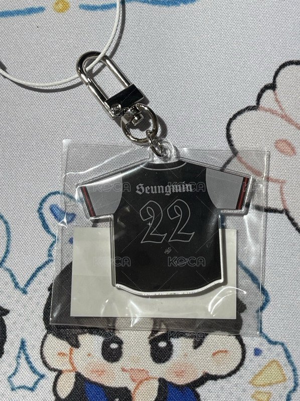 Seungmin衣服款