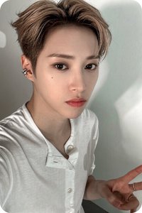 迷一 sw 自由POSE 簽售卡 