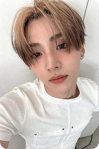 迷一 sw 自由POSE 簽售卡 