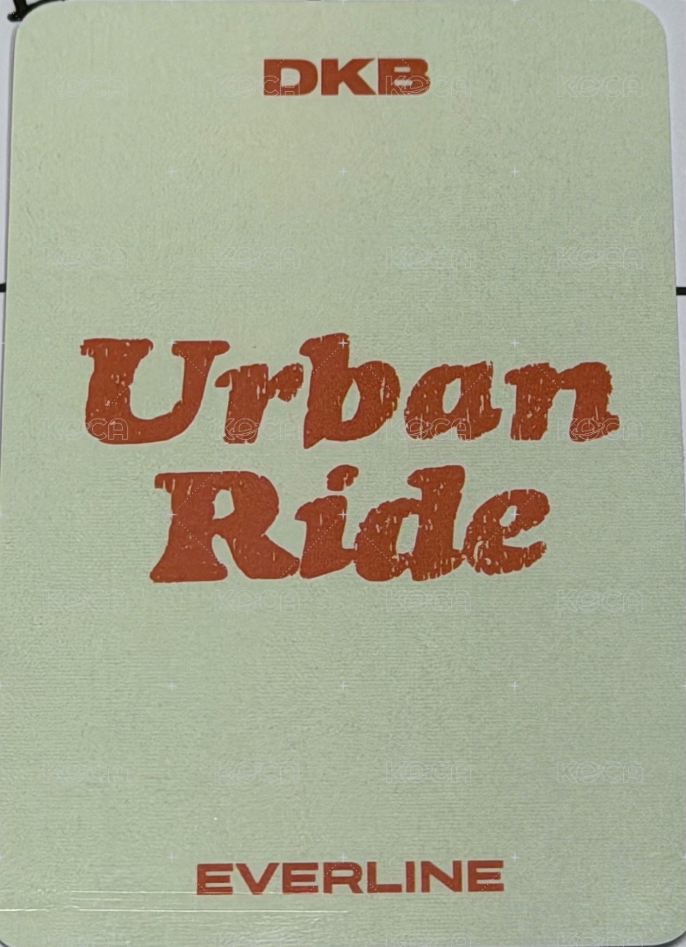 迷你八 el 簽售卡  背面