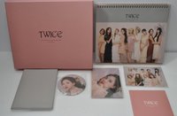 JYP JAPAN 日版 (ILLUMINATION) 年曆 