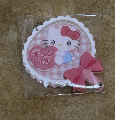 HELLO KITTY 壓克力造型吊鍊-應援扇