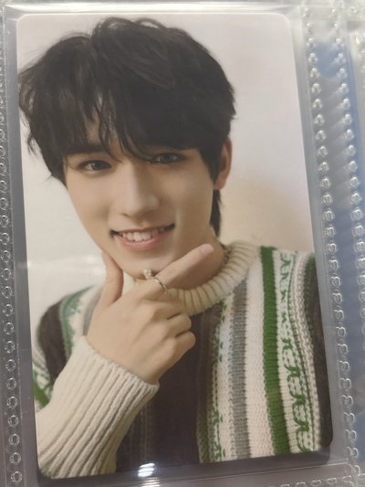 宋亞軒 二專 團款單人卡兩張