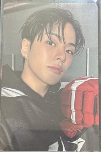 2025 SEASON’S GREETINGS 年曆卡 