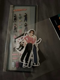 meovv官方快閃周邊出清