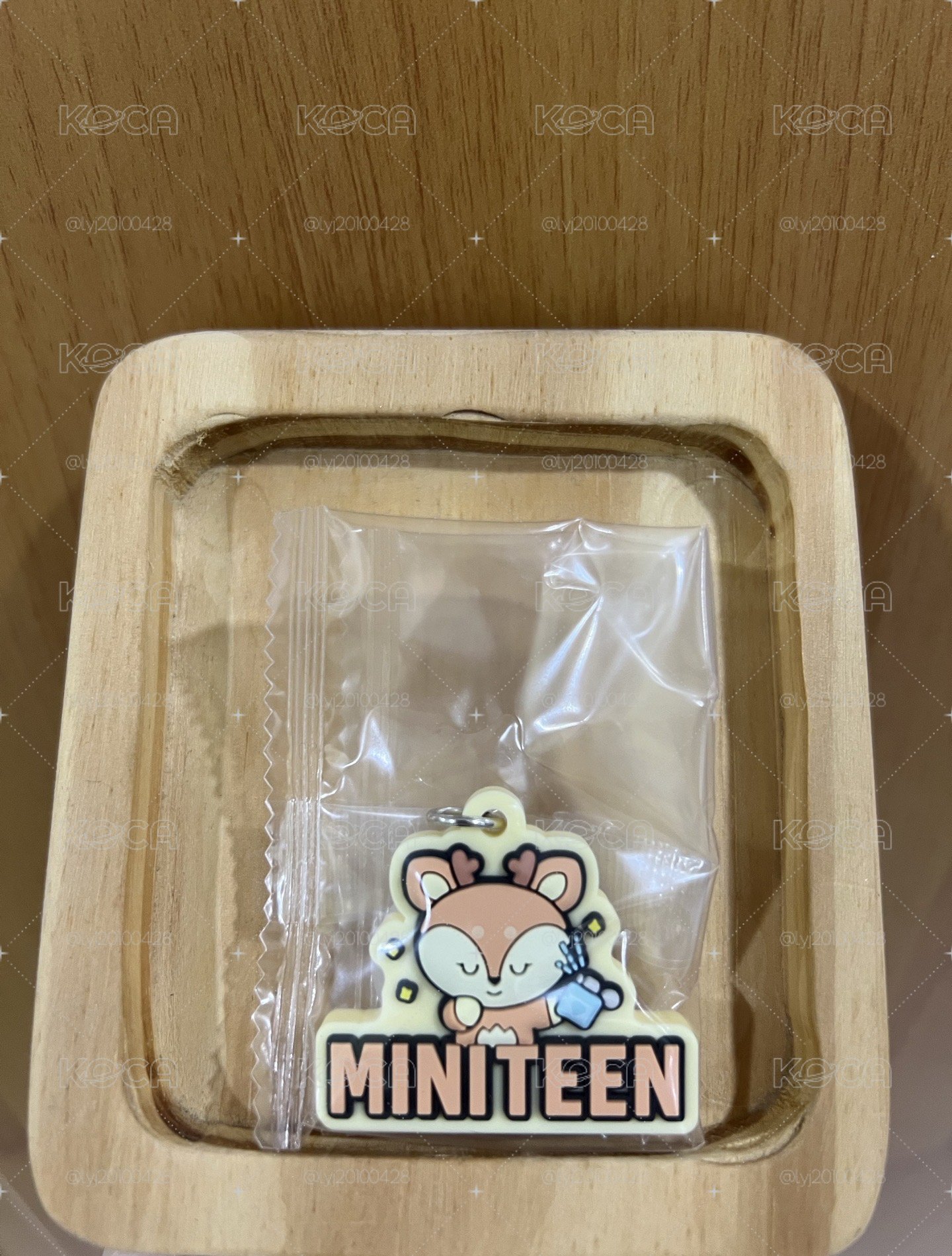 MINITEEN吊飾 秀