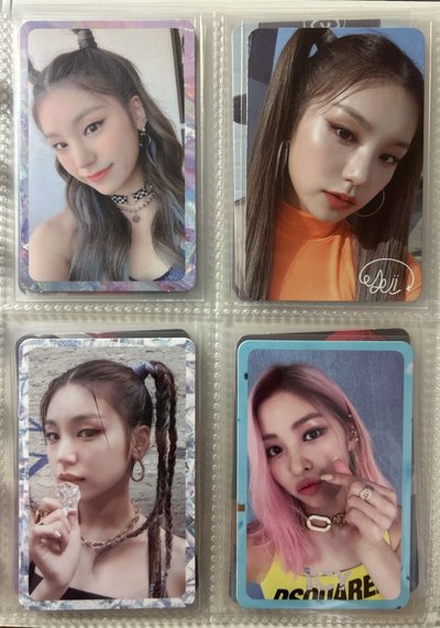 itzy小卡（多志）