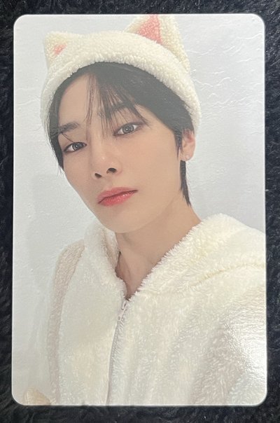 《Hollow》 塔店特典卡