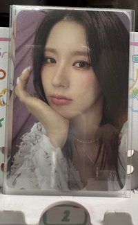 迷七 托臉（中背）