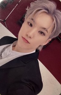 精選專 yzy F 簽售卡 