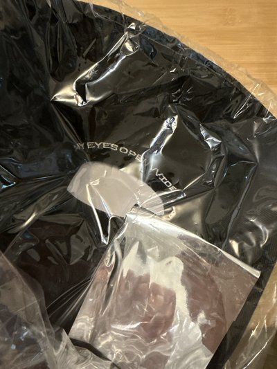 全新未拆含卡