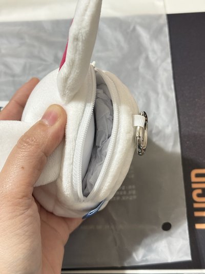 s.coups/miniteen零錢包綁卡如圖不拆