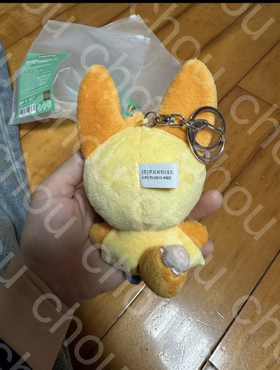 角巴兔 原皮站姿 黃春 全新