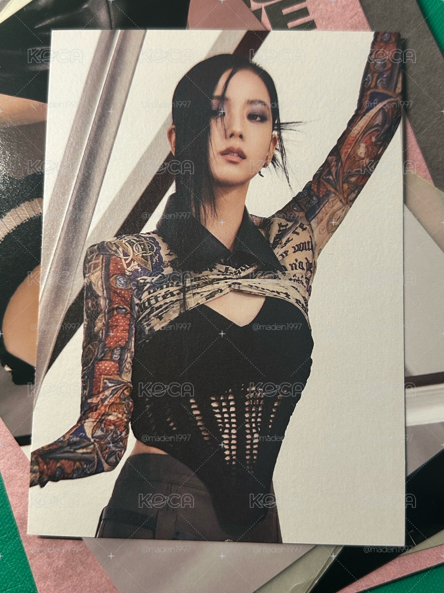 Jisoo Born Pink 明信片