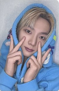 ONE AND ONLY 會員限定 帽T 周邊卡 