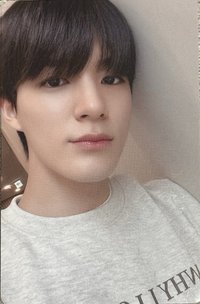 Candy yzy 2.0 簽售卡 