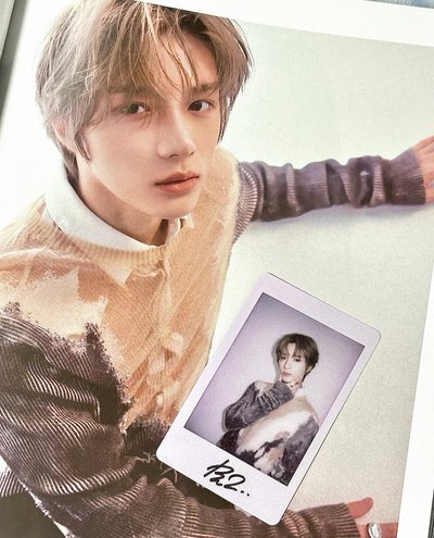 圭 文字背拍立得