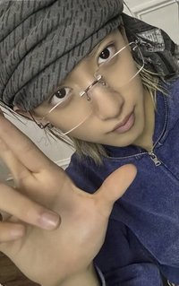 迷你一 sw 2.0 簽售卡 眼鏡ver.