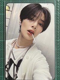 樂-STAR 咬棒棒糖寅專卡