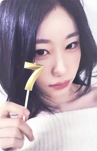 TNVS ms 上海 線下 簽售卡 幸運7