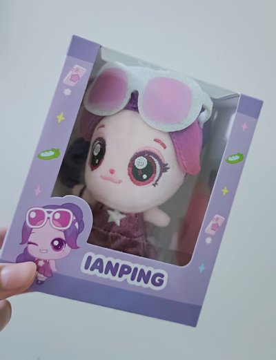 H2H 聯名10cm娃娃，全新未拆