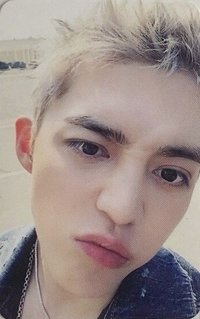 CxM ‘𝙃𝙔𝙋𝙀 𝙑𝙄𝘽𝙀𝙎’ k4 幸運卡 