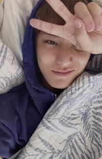 CxM ‘𝙃𝙔𝙋𝙀 𝙑𝙄𝘽𝙀𝙎’ 專輯卡 COMPACT ver.