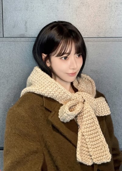 KKUROCHET 連帽圍巾無小卡