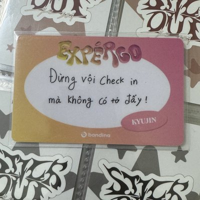 📌NMIXX expérgo Bandina 預售 特典卡圭