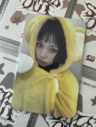 NMIXX STICK OUT 數星星 2.0 簽售卡 小可毛毯圭 中背