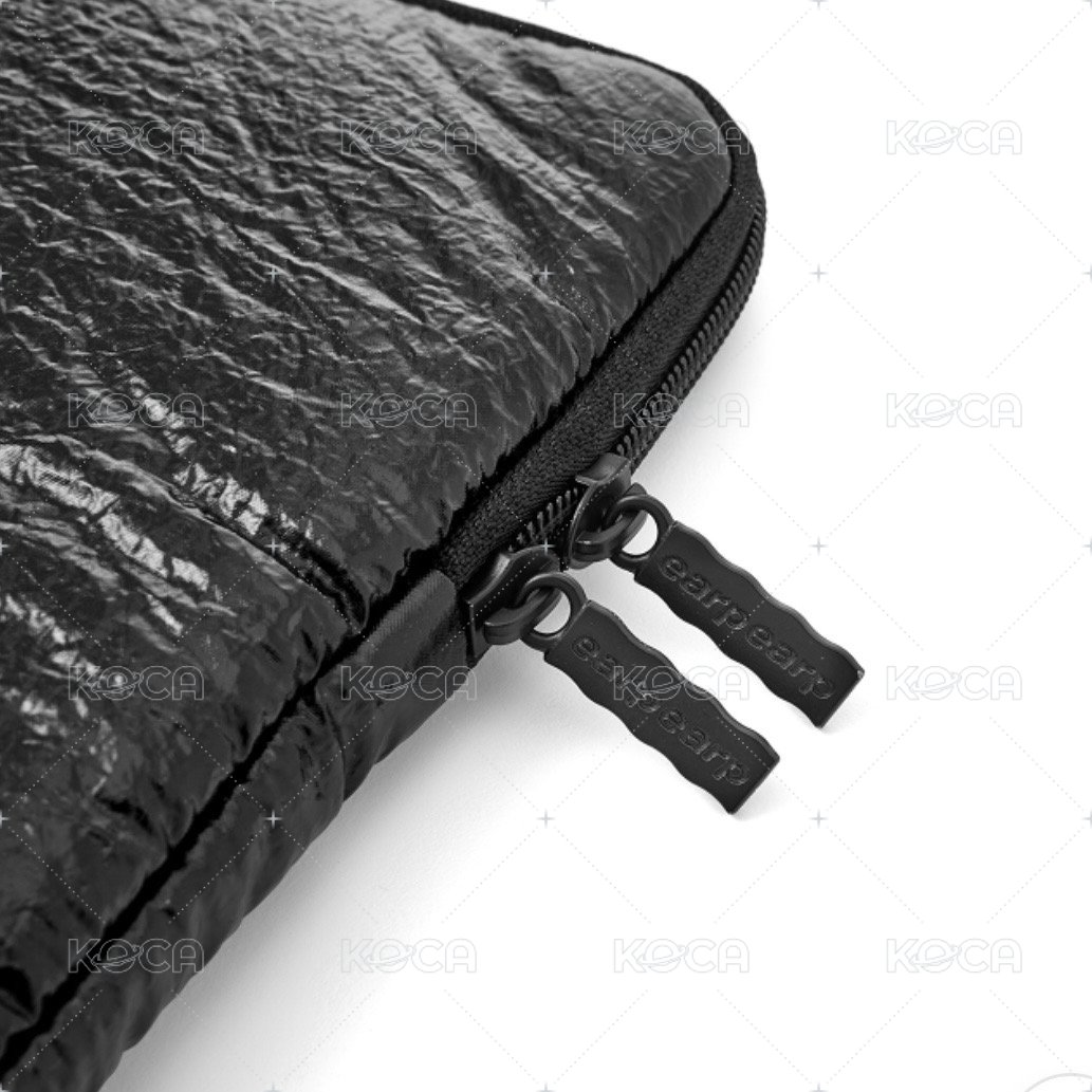 筆電包 LAPTOP POUCH