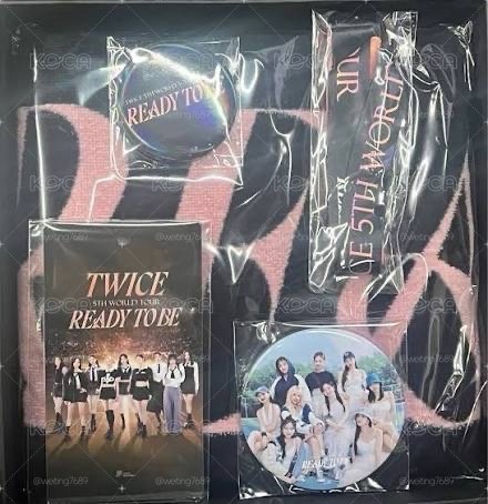 Twice五巡Ready to be日本會員禮毛巾/徽章+掛繩