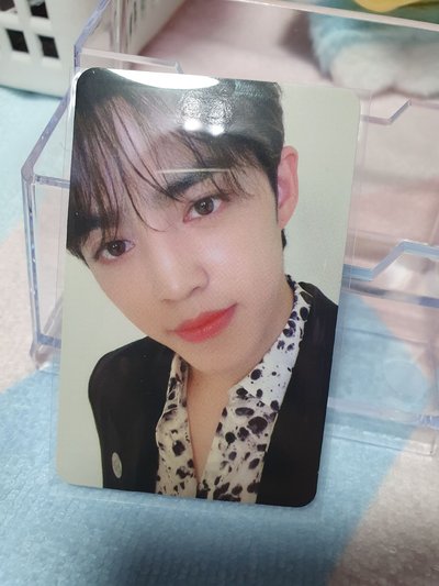 2021 年曆特典 哲 喆 中字卡背