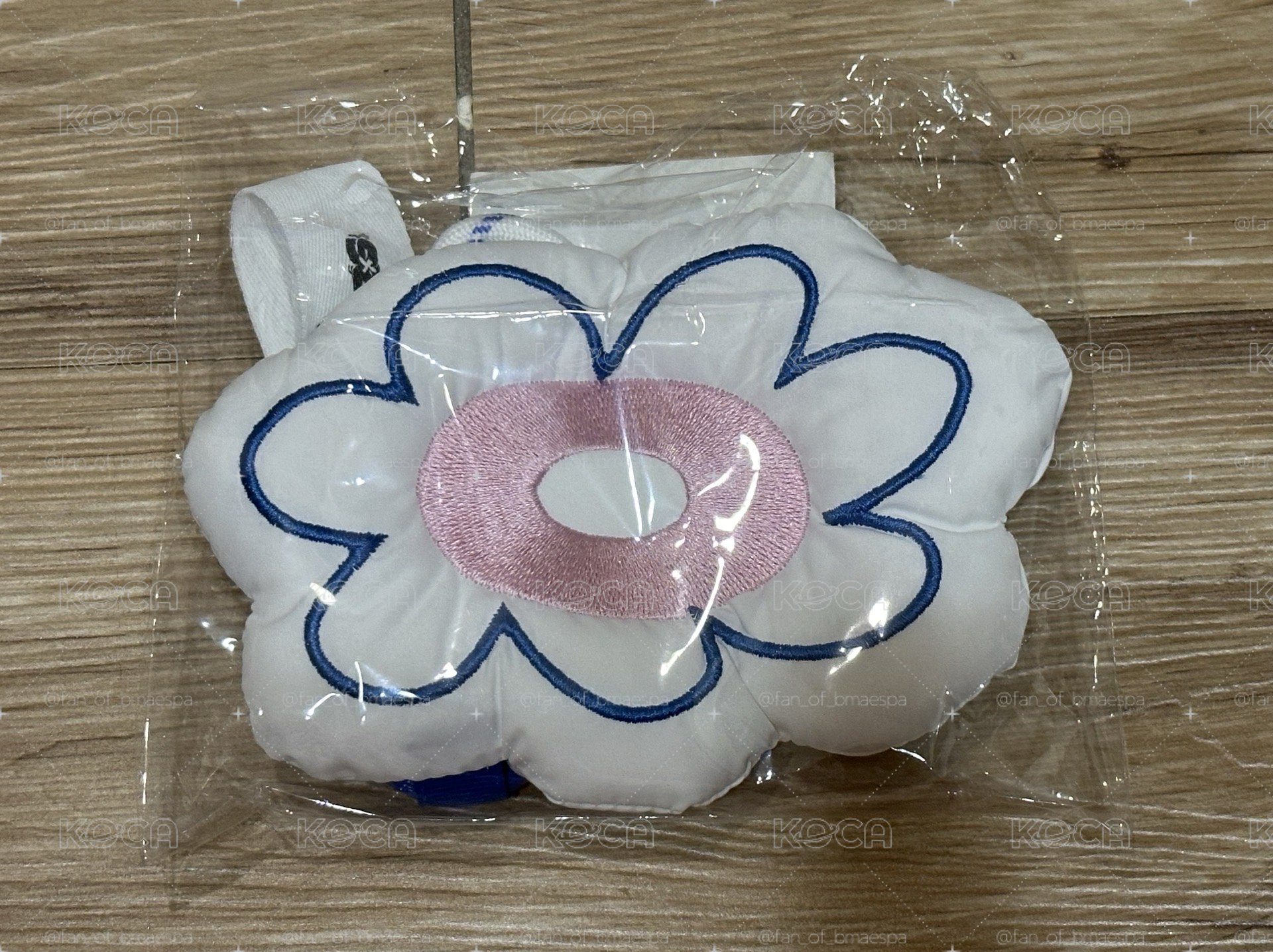 ［現貨］台北快閃店限定小花 花型包包