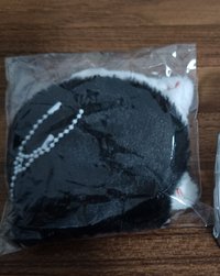 兩個貓咪徽章套