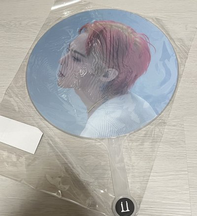 權志龍大扇（全新未拆）