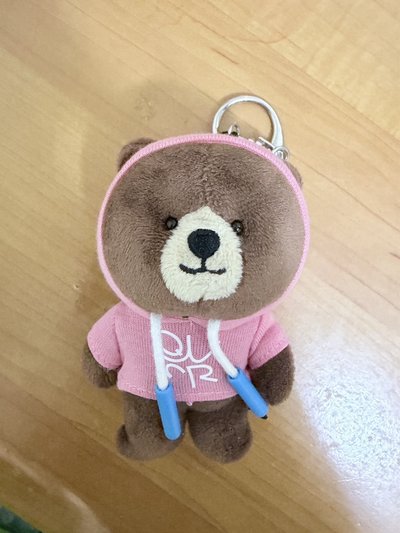 Magenta HOW.A.U 小熊