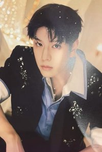 Hollow 塔店 海報 