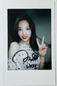 Pop up store第1弹Nayeon Trucker 滿額卡 拍立得