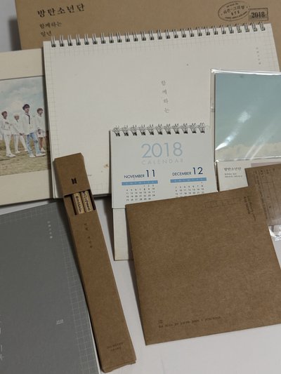 BTS 18年年曆