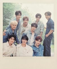 正規一 專輯卡 預售禮 團體拍立得