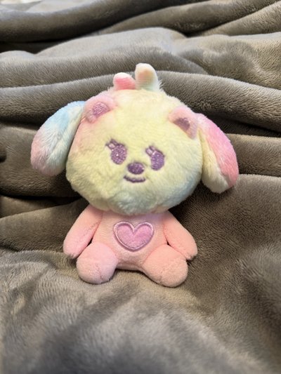 出 彩嘻