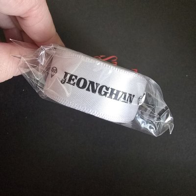 SEVENTEEN 2021聖誕周邊 禮盒內容物 緞帶